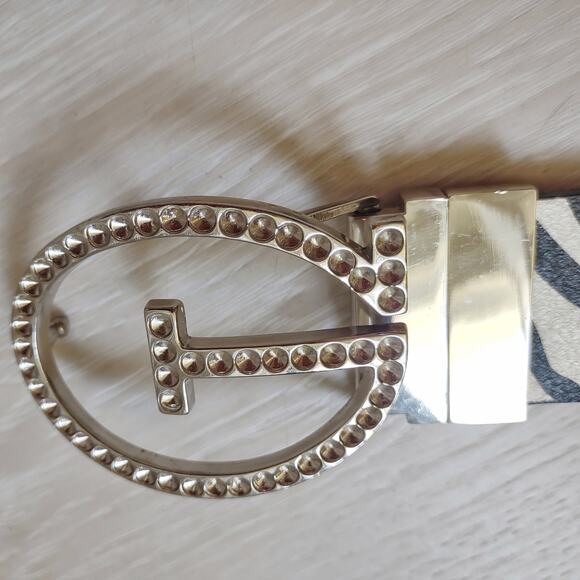 GUESS Zebra Pattern Belt with Pink Underside Size L Animal Print 2" wide Playful - Picture 8 of 10